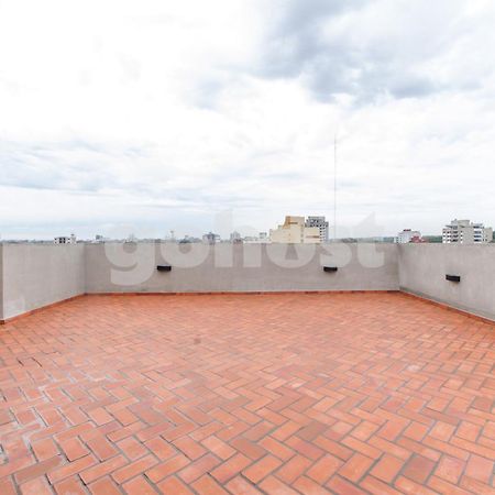 אסונסיון Chic Loft With Balcony In Las Mercedes מראה חיצוני תמונה